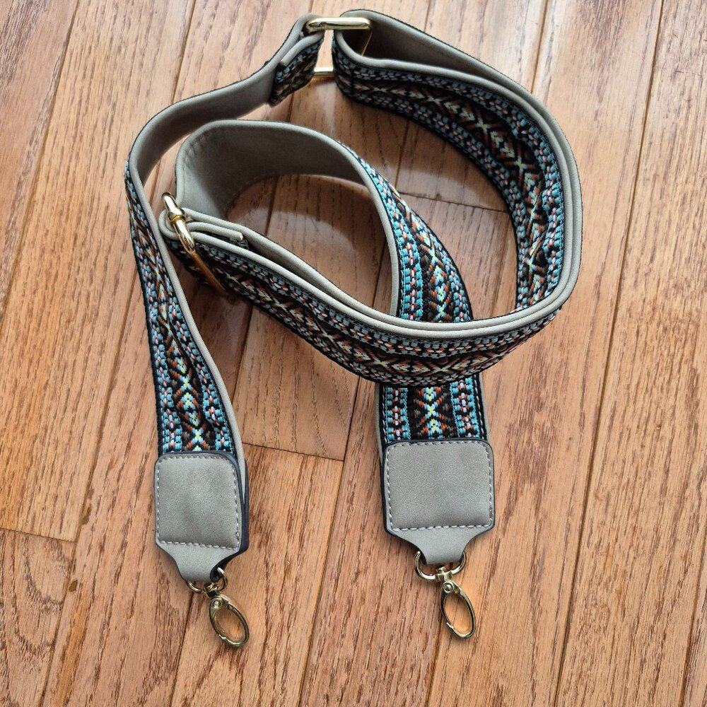 Adjustable Wide Shoulder Crossbody Bag Purse strap. Beautiful quality design.